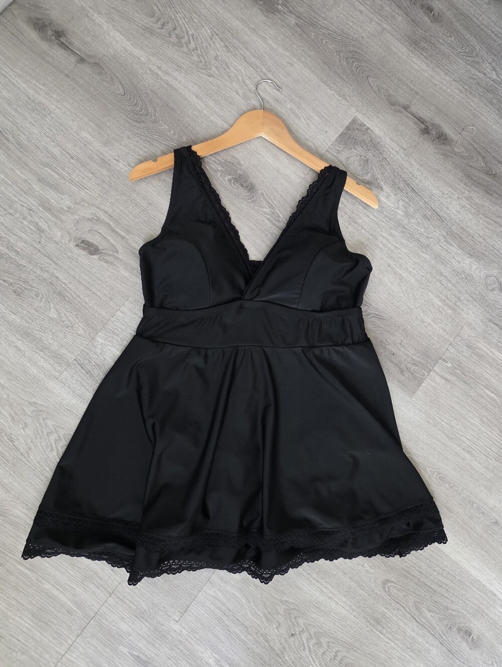 Torrid Black Lace Trim Swim Dress Sz 3 - Picture 9 of 11